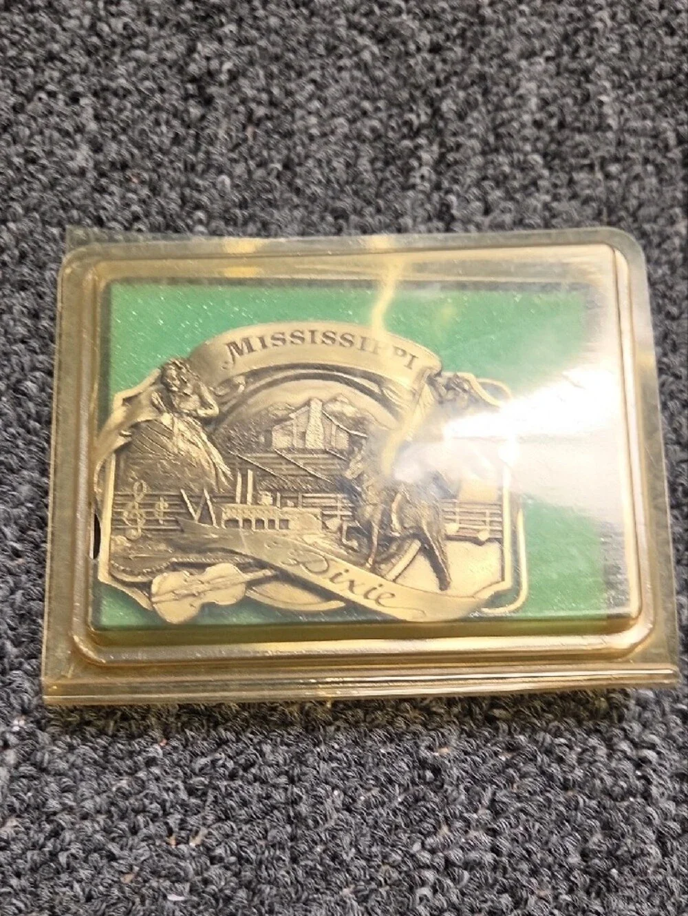 Mississippi Dixie Silver-Tone Belt Buckle